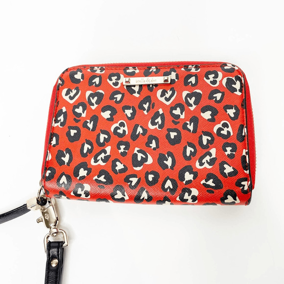 Stella & Dot Chelsea Tech Wallet Wristlet Wild Hearts Red leopard faux leather - Picture 2 of 5